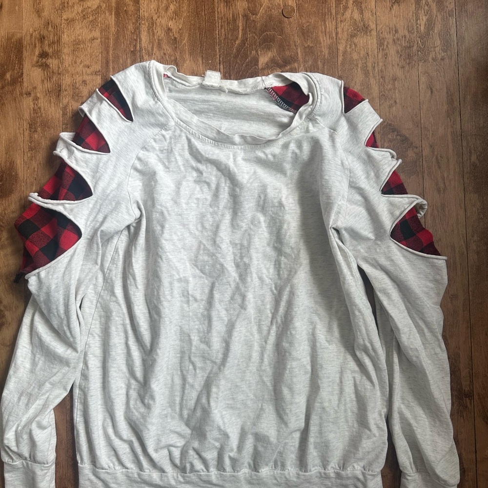 Light Gray Cold-Shoulder Sweatshirt with Red Buffalo Plaid Insets